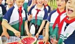 校园吃瓜学生老师