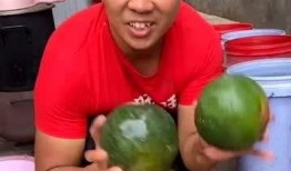 吃瓜瞬间精神,揭秘娱乐圈幕后真相