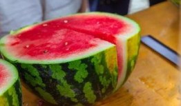 淮坊学院吃瓜,吃瓜群众眼中的校园风云录