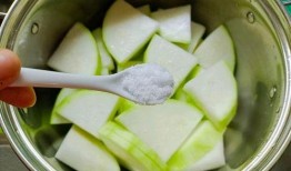 吃瓜浇开水,揭秘网络舆论场的真实面貌