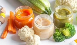 吃瓜洗脸吃饭的图片