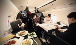 私人飞机吃瓜群众,揭秘名流圈层里的八卦风云