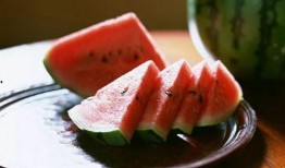 夏吃瓜秋天吃果子